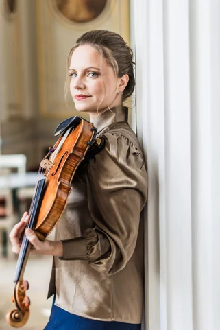 Julia Fischer_c_Sue Yang