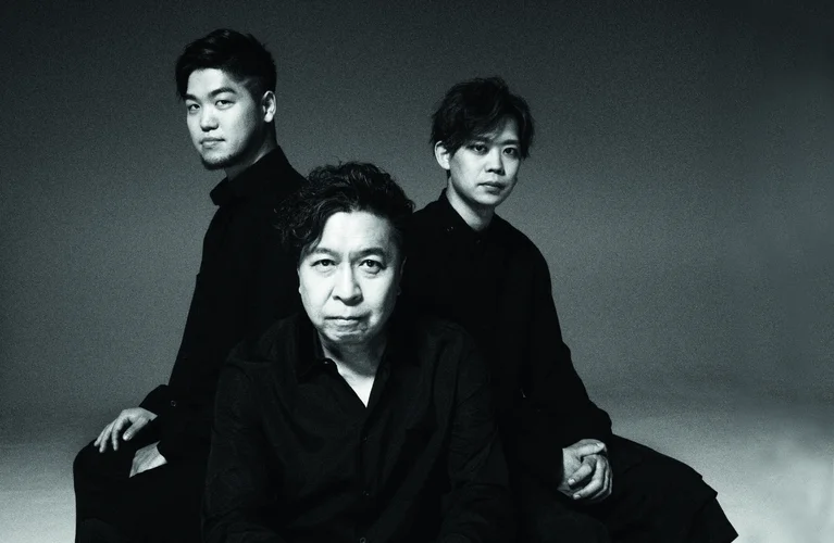 Makoto Ozone: TRiNFiNiTY