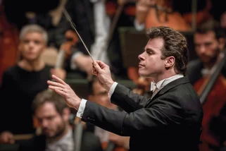 Jakub Hrůša © Sebastian Madej/Deutsche Klassik