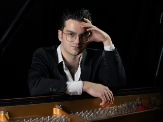 Sandro Nebieridze_c_Lucia Rose Buffa_4x3.png